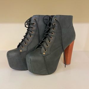JEFFREY CAMPBELL CLASSIC BLACK PUMPS -  WORN ONCE